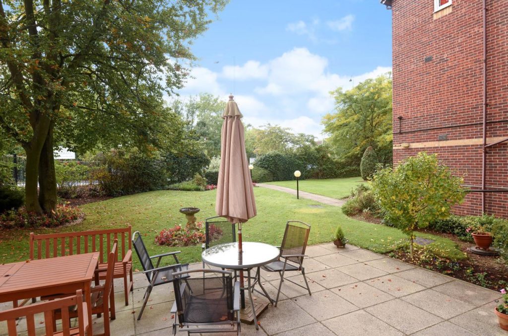 Property Image 9
