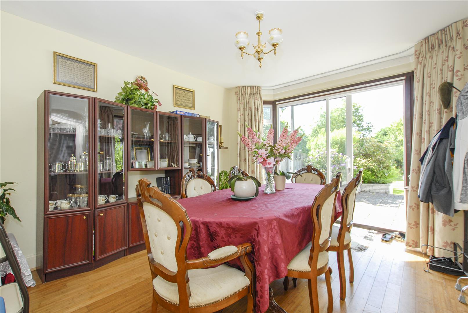 Property Image 4