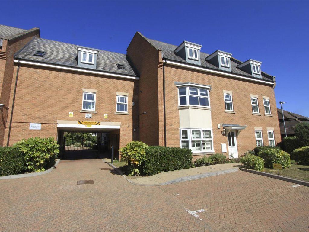 7 Gladstone Court Image