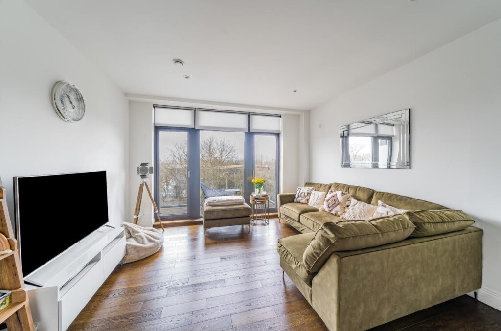 63 Jessop Court, 2 Image