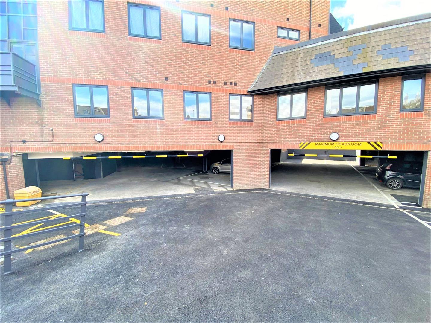Property Image 16