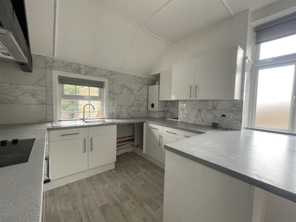 Bailey Hall Flat Image