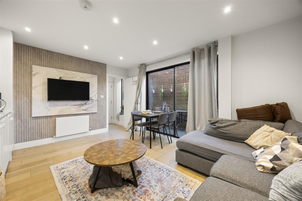 Flat 6 71A Image