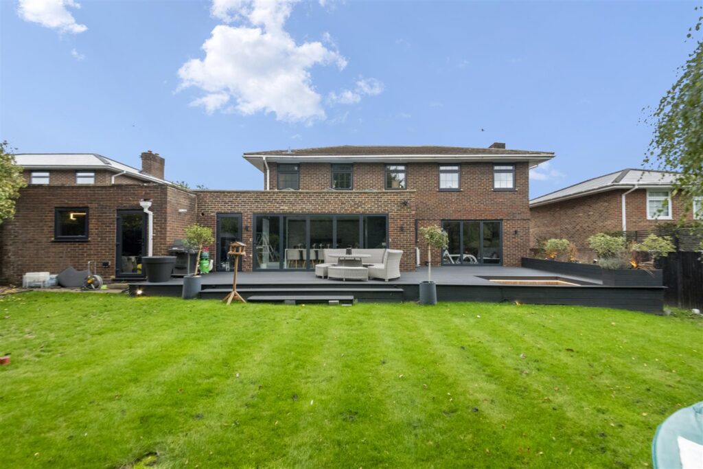 Property Image 28