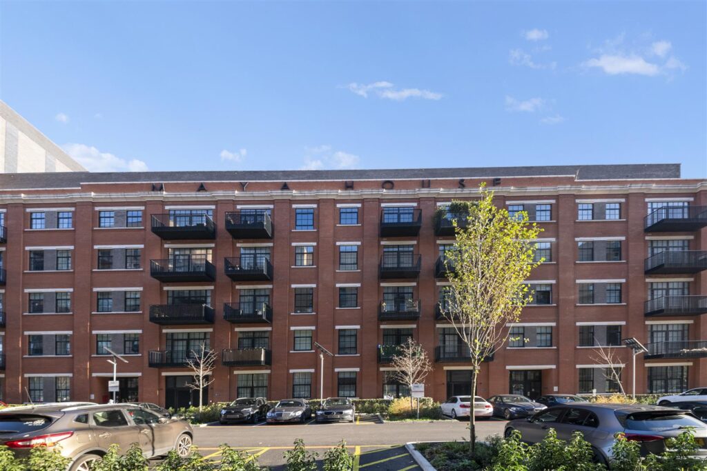 Property Image 9